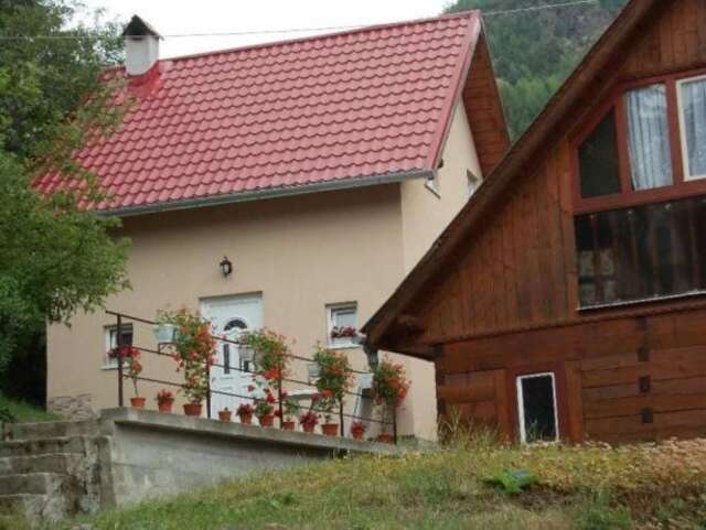 Дома для отпуска Casa La LEPE Roşia Montană-13
